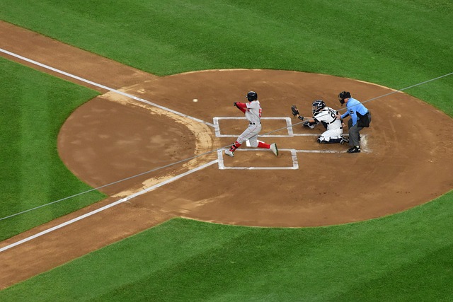 围内各有一 围内各有一