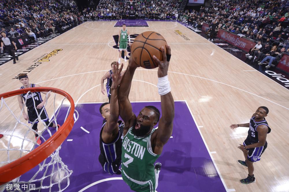 梅西依然保 梅西依然保