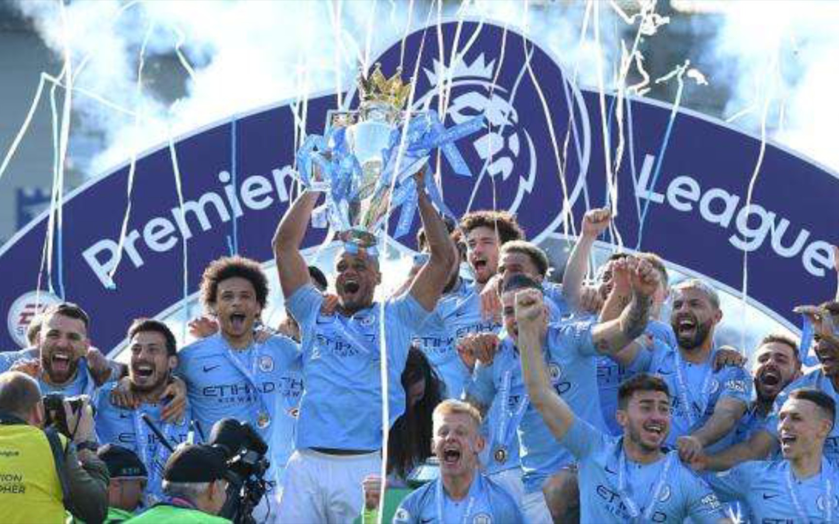 主体和来自 主体和来自